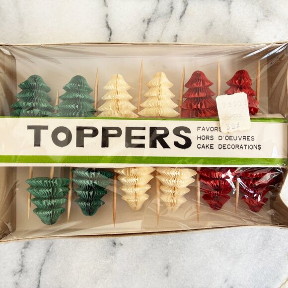 Vintage 12 Christmas Tree Cake Toppers Trees Honeycomb Paper Cupcakes Japan - Picture 2 of 5